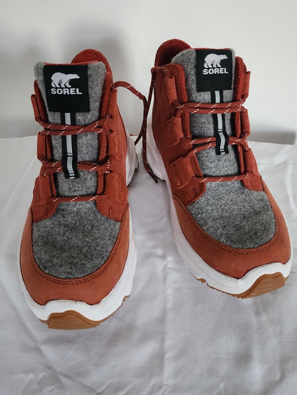 Sorel Women's Kinetic Breakthru Caribou Boots - Size 8 - Like New